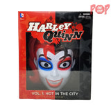 Harley Quinn - Vol 1: Hot in the City - Comic/Mask Set